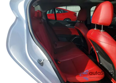 2018 Alfa Romeo Giulia Ti Q4 z USA, uszkodzony, nr VIN ZARFAEEN5J7599016